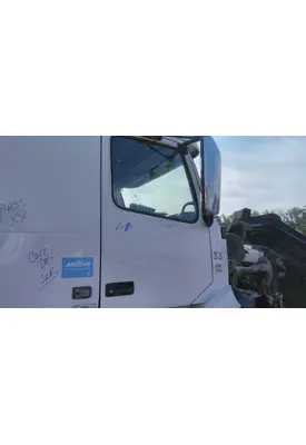 VOLVO VNL 1999-2025 DOOR ASSEMBLY, FRONT