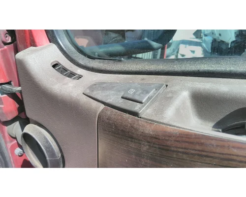 VOLVO VNL 1999-2025 DOOR ASSEMBLY, FRONT
