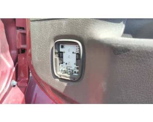 VOLVO VNL 1999-2025 DOOR ASSEMBLY, FRONT