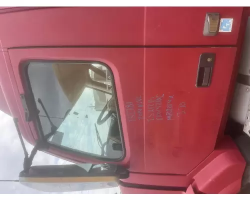 VOLVO VNL 1999-2025 DOOR ASSEMBLY, FRONT