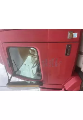 VOLVO VNL 1999-2025 DOOR ASSEMBLY, FRONT