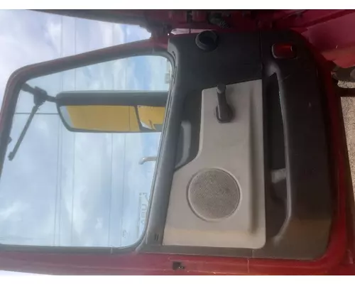 VOLVO VNL 1999-2025 DOOR ASSEMBLY, FRONT
