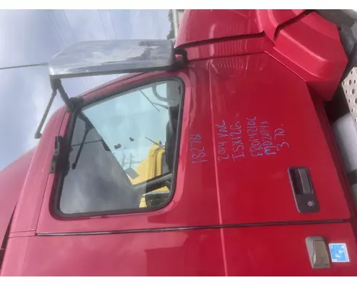 VOLVO VNL 1999-2025 DOOR ASSEMBLY, FRONT