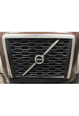 VOLVO VNL 2003-2018 GRILLE
