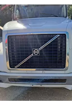 VOLVO VNL 2003-2018 GRILLE