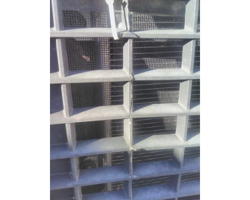 VOLVO VNL 2003-2018 GRILLE