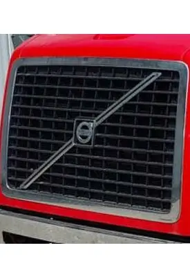 VOLVO VNL 2003-2018 GRILLE