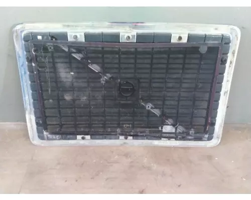 VOLVO VNL 2003-2018 GRILLE