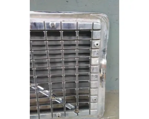 VOLVO VNL 2003-2018 GRILLE