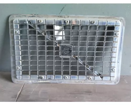 VOLVO VNL 2003-2018 GRILLE