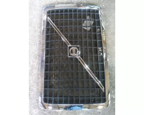 VOLVO VNL 2003-2018 GRILLE