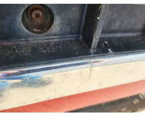 VOLVO VNL 2003-2018 GRILLE