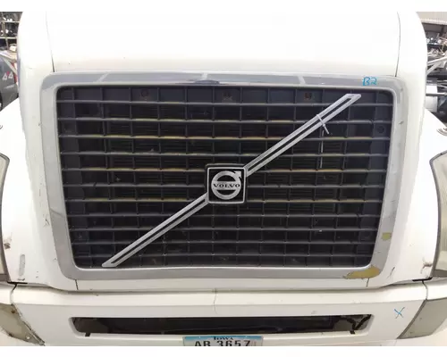 VOLVO VNL 2003-2018 GRILLE