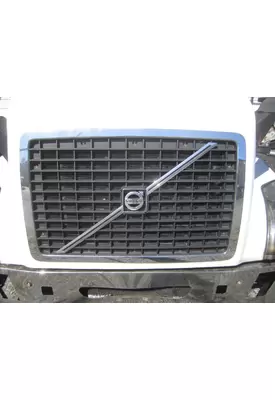 VOLVO VNL 2003-2018 GRILLE
