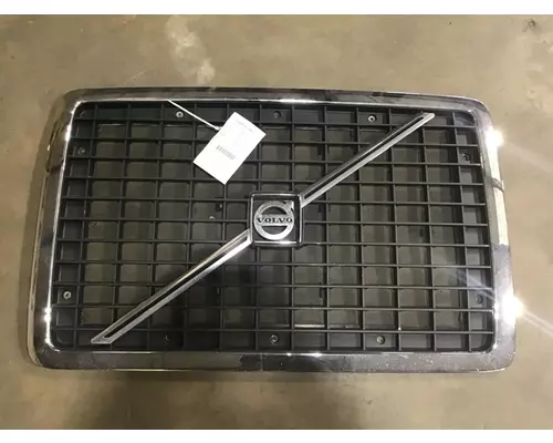VOLVO VNL 2003-2018 GRILLE