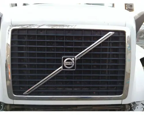 VOLVO VNL 2003-2018 GRILLE