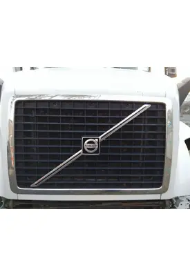 VOLVO VNL 2003-2018 GRILLE