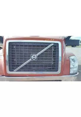 VOLVO VNL 2003-2018 GRILLE