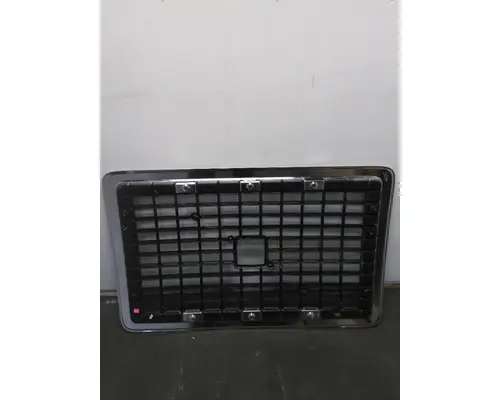 VOLVO VNL 2003-2018 GRILLE