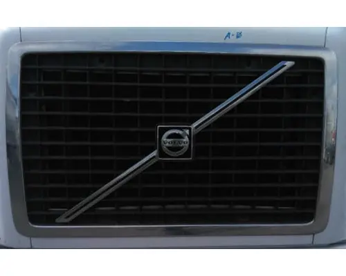 VOLVO VNL 2003-2018 GRILLE