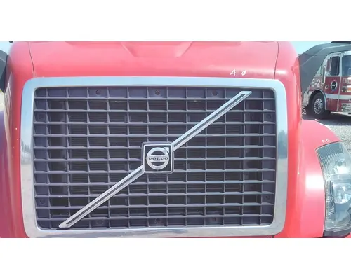VOLVO VNL 2003-2018 GRILLE