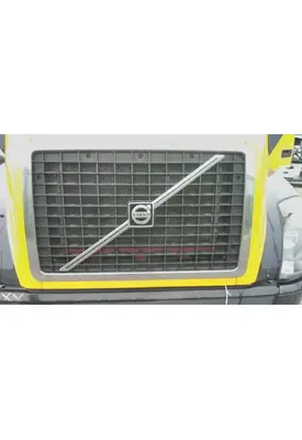 VOLVO VNL 2003-2018 GRILLE