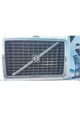 VOLVO VNL 2003-2018 GRILLE