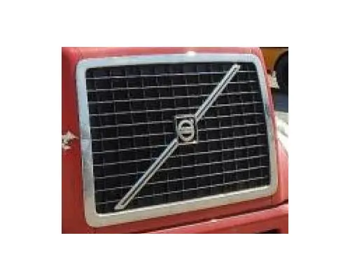 VOLVO VNL 2003-2018 GRILLE