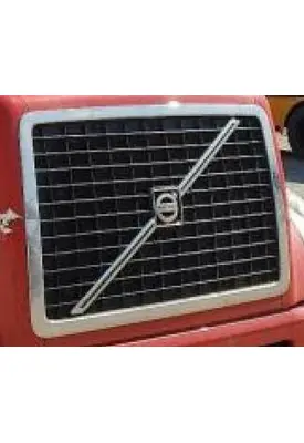 VOLVO VNL 2003-2018 GRILLE