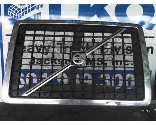 VOLVO VNL 2003-2018 GRILLE