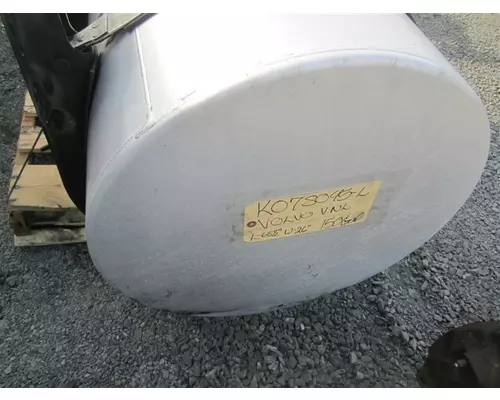 VOLVO VNL 2003-OLDER FUEL TANK