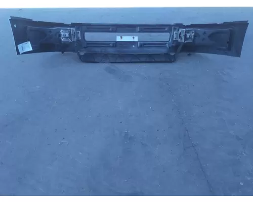 VOLVO VNL 2004-2018 BUMPER ASSEMBLY, FRONT