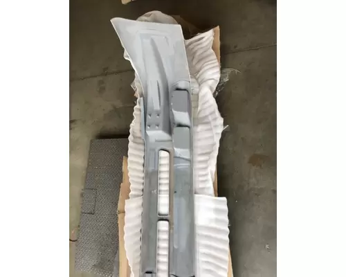 VOLVO VNL 2004-2018 BUMPER ASSEMBLY, FRONT