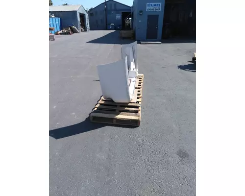 VOLVO VNL 2004-2018 BUMPER ASSEMBLY, FRONT