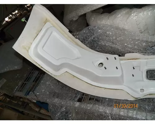 VOLVO VNL 2004-2018 BUMPER ASSEMBLY, FRONT