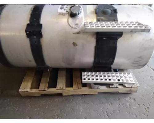 VOLVO VNL 2004-2018 FUEL TANK