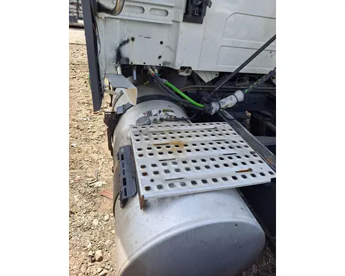 VOLVO VNL 2004-2018 FUEL TANK