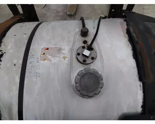 VOLVO VNL 2004-2018 FUEL TANK