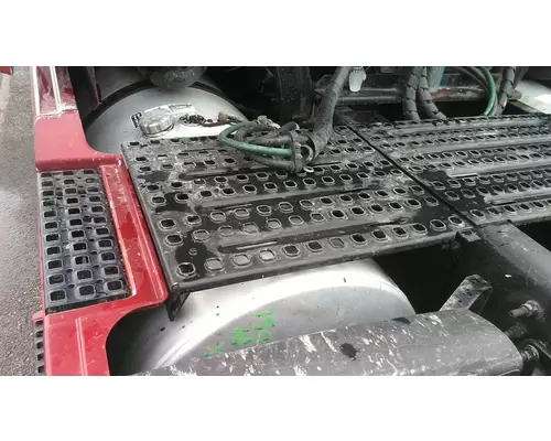 VOLVO VNL 2004-2018 FUEL TANK