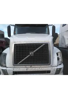 VOLVO VNL 2004-2018 HOOD