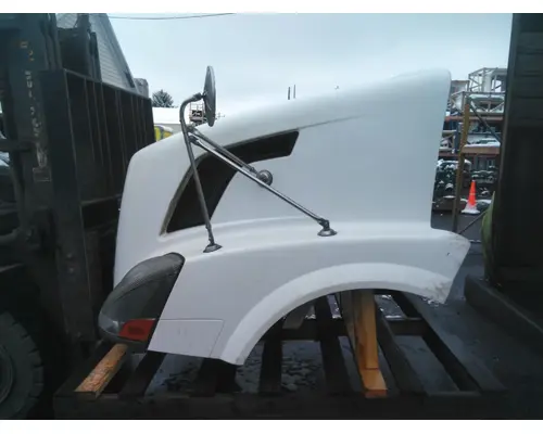 VOLVO VNL 2004-2018 HOOD