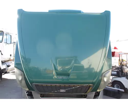 VOLVO VNL 2004-2018 HOOD