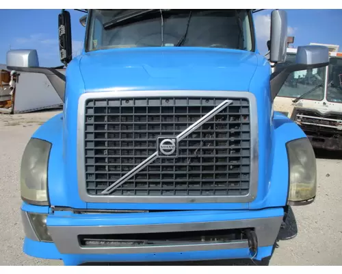 VOLVO VNL 2004-2018 HOOD