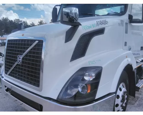 VOLVO VNL 2004-2018 HOOD
