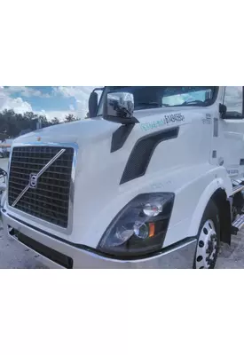 VOLVO VNL 2004-2018 HOOD