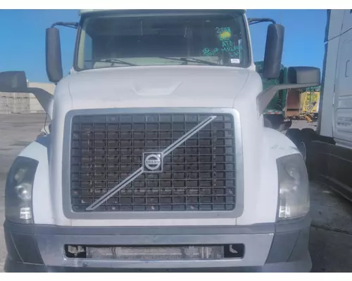 VOLVO VNL 2004-2018 HOOD