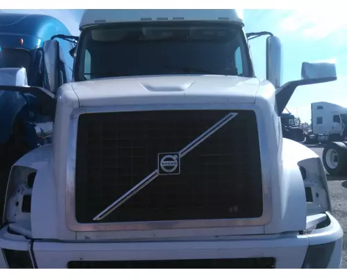 VOLVO VNL 2004-2018 HOOD