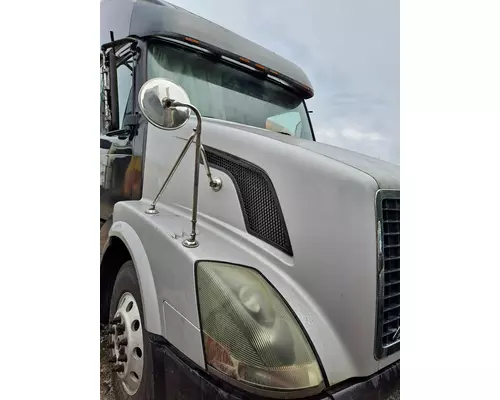 VOLVO VNL 2004-2018 HOOD