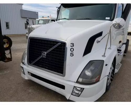 VOLVO VNL 2004-2018 HOOD