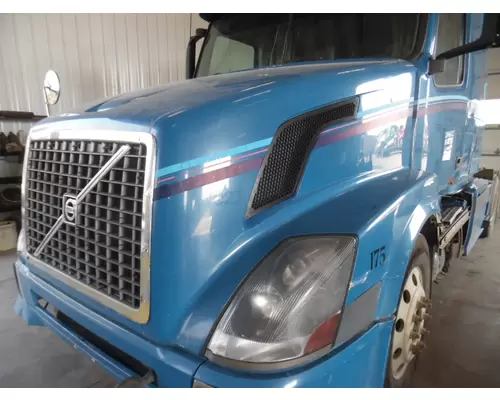 VOLVO VNL 2004-2018 HOOD